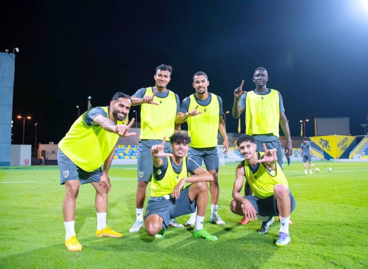 الاتفاق يهدد الباطن.. الأخدود يخشى الرائد.. التعاون في اختبار «الفيصلي» الاتفاق يهدد الباطن.. الأخدود يخشى الرائد.. التعاون في اختبار «الفيصلي»