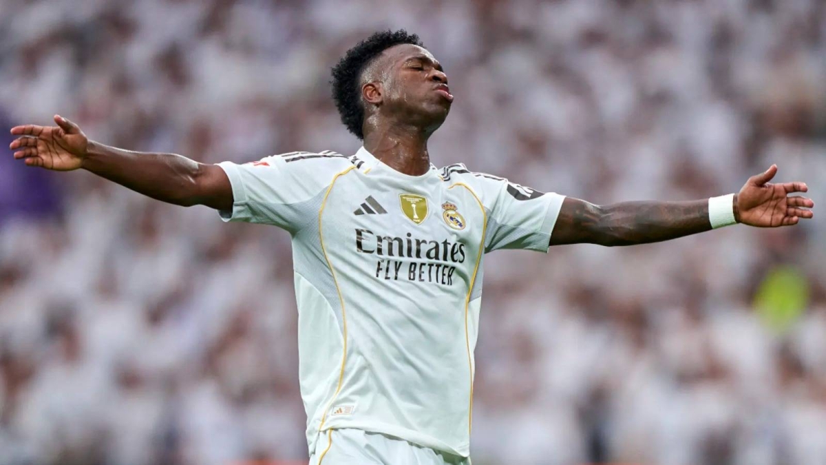 بداية أزمة؟ فينيسيوس غاضب من قرار تشابي ألونسو