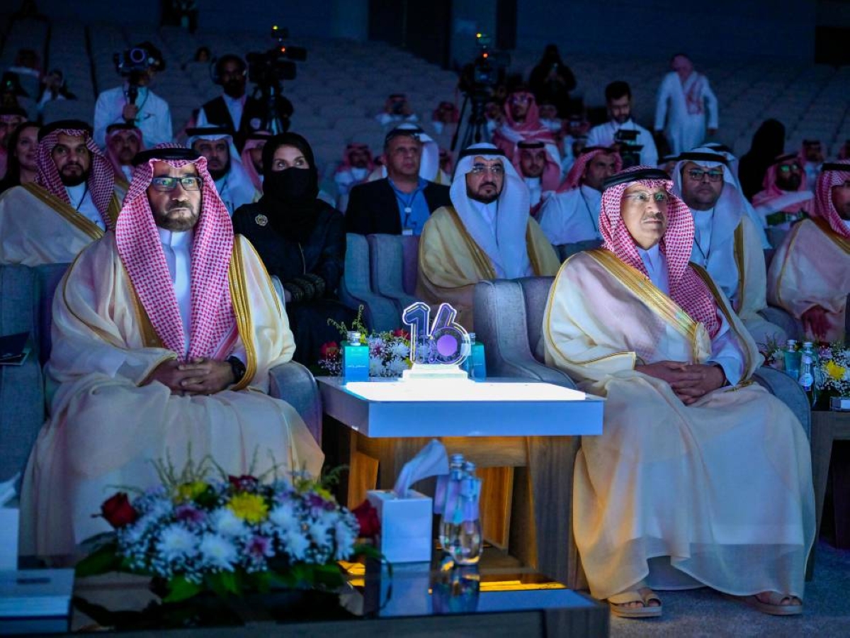 وزير التعليم يُدشن الموسم الـ16 لبطولات اتحاد الرياضة الجامعية وزير التعليم يُدشن الموسم الـ16 لبطولات اتحاد الرياضة الجامعية