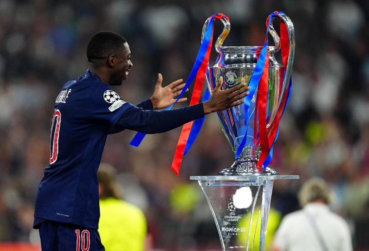 رئيس برشلونة السابق لـ«عكاظ»: ديمبلي سيفوز بالكرة الذهبية