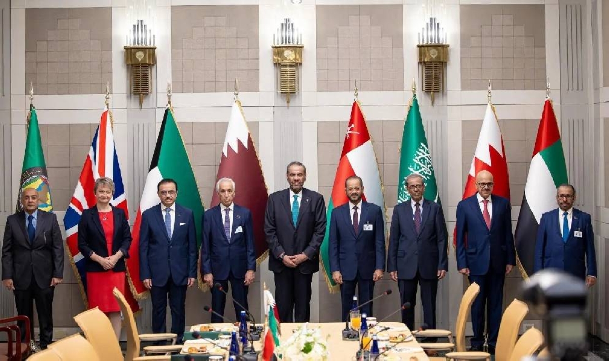 وزراء خارجية مجلس التعاون وبريطانيا: ملتزمون بتعزيز السلام وحل النزاعات وزراء خارجية مجلس التعاون وبريطانيا: ملتزمون بتعزيز السلام وحل النزاعات
