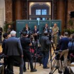 أضواء خضراء في السماء.. كيف أغلقت « المُسيّرات» مطارات الدنمارك؟