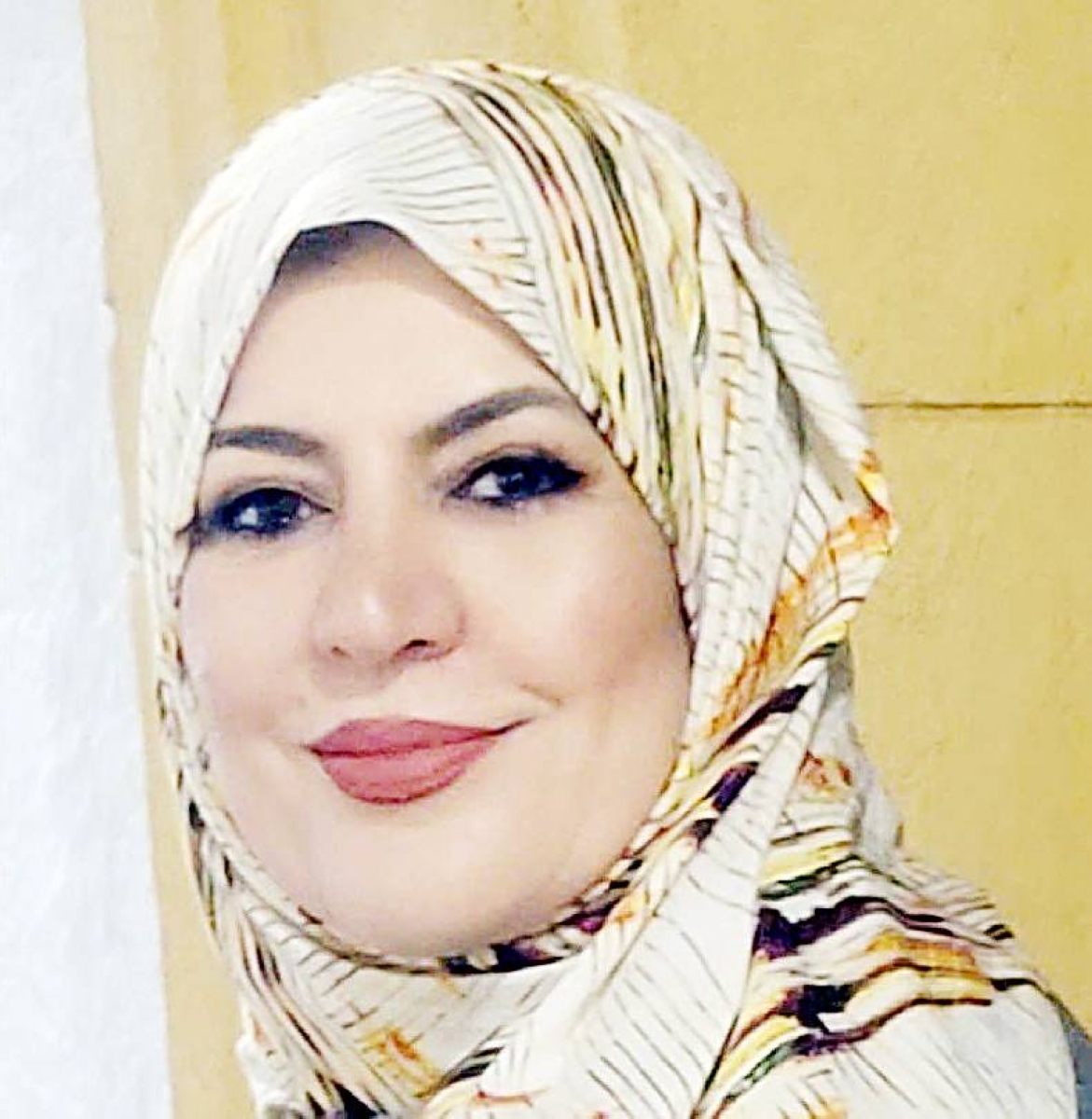 على هامش النص على هامش النص