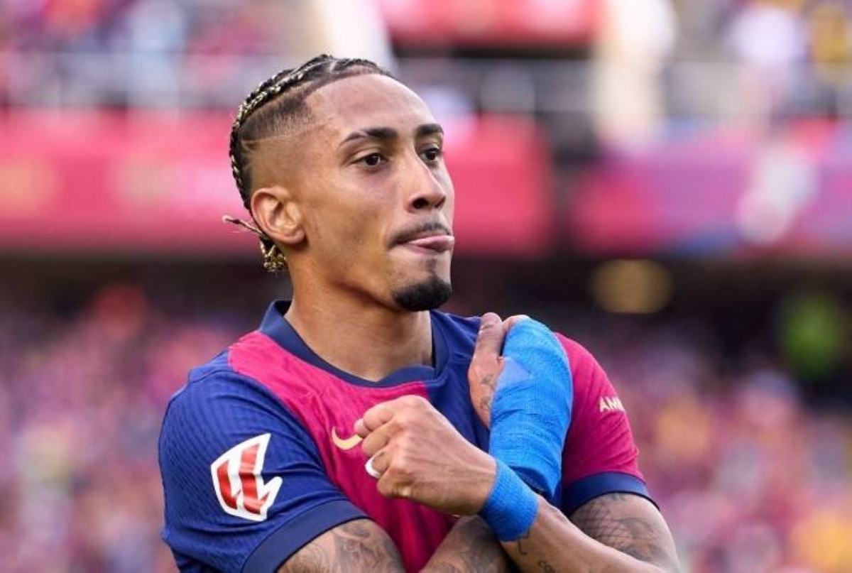 ضربة مزدوجة.. برشلونة يعلن إصابة غارسيا ورافينيا ضربة مزدوجة.. برشلونة يعلن إصابة غارسيا ورافينيا