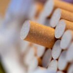 الشرطة الإيطالية تعثر على أكبر مصنع غير قانوني للسجائر «المضروبة»