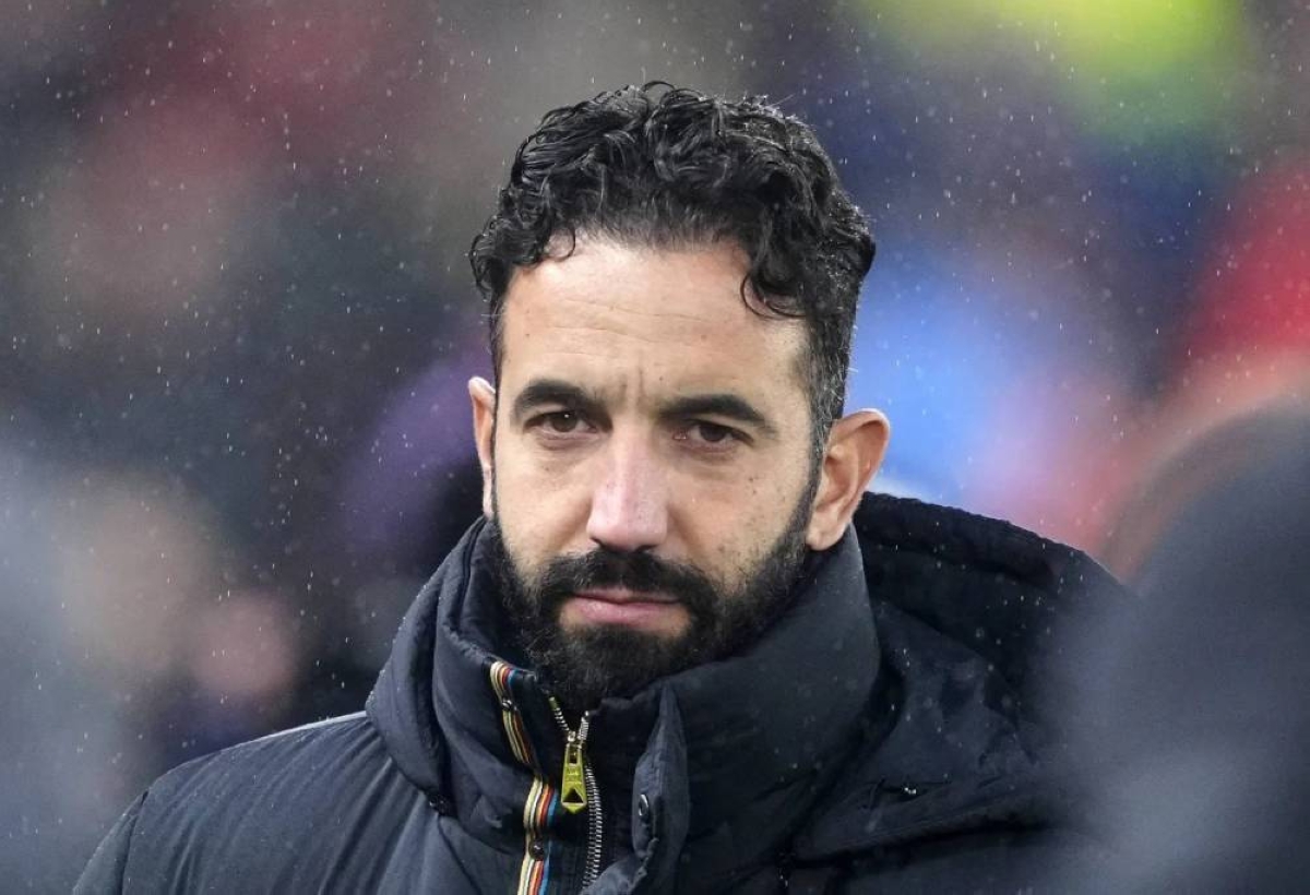 بعد الخسارة.. مدرب مانشستر يونايتد: لن أستقيل بعد الخسارة.. مدرب مانشستر يونايتد: لن أستقيل