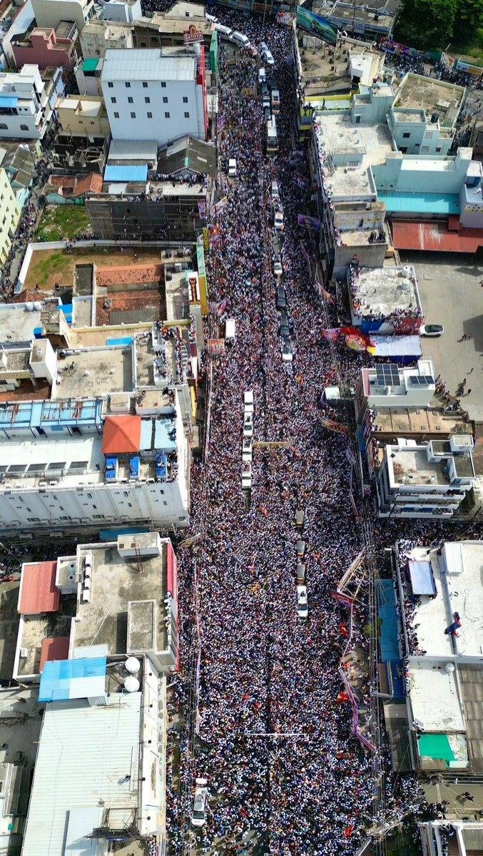 تدافع دموي في الهند يودي بحياة 31 شخصاً تدافع دموي في الهند يودي بحياة 31 شخصاً