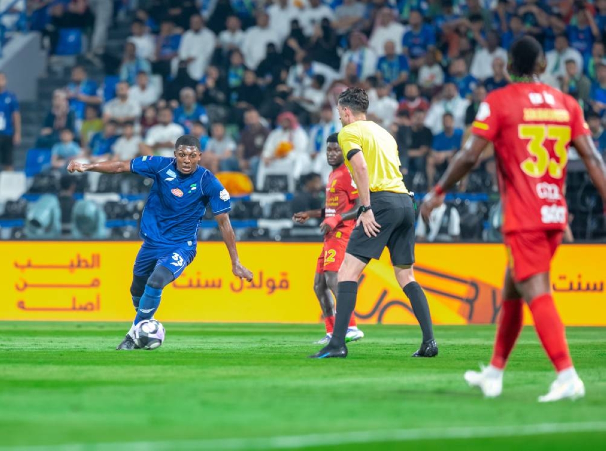 نادي الفتح يصدر بياناً بشأن الأخطاء التحكيمية نادي الفتح يصدر بياناً بشأن الأخطاء التحكيمية