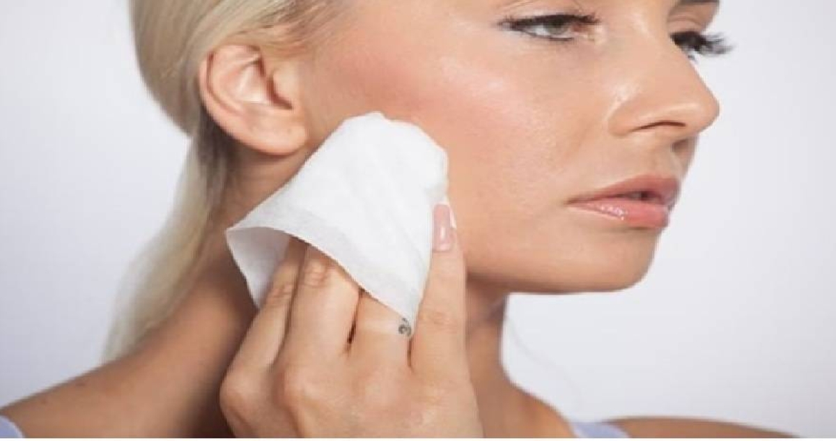 منتجات شائعة تدمر بشرتك دون أن تدري منتجات شائعة تدمر بشرتك دون أن تدري