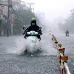 فيتنام تُخلي مئات الآلاف قبل إعصار مدمر