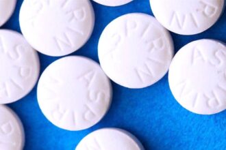 دراسة: الأسبرين يومياً يقلل أورام القولون والمستقيم 20 %!