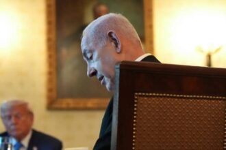 رئيس الوزراء الإسرائيلي يعتذر لقطر بحضور الرئيس الأمريكي