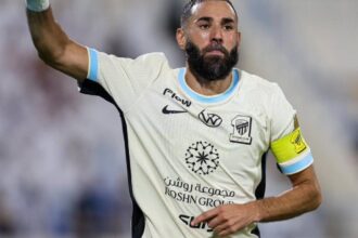 عودة «عميد» بمدرب جديد