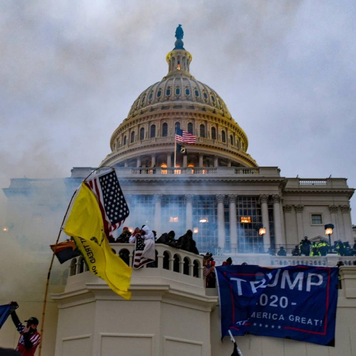 «يوتيوب» تدفع لـ «ترمب»: تسوية بـ24.5 مليون دولار «يوتيوب» تدفع لـ «ترمب»: تسوية بـ24.5 مليون دولار