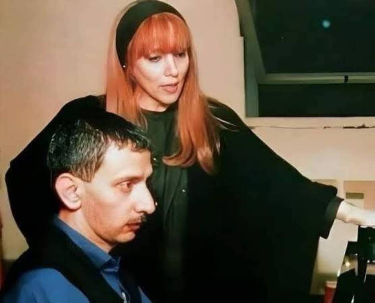 «تزامناً مع ذكرى الـ40».. الرئيس اللبناني وزوجته يزوران فيروز