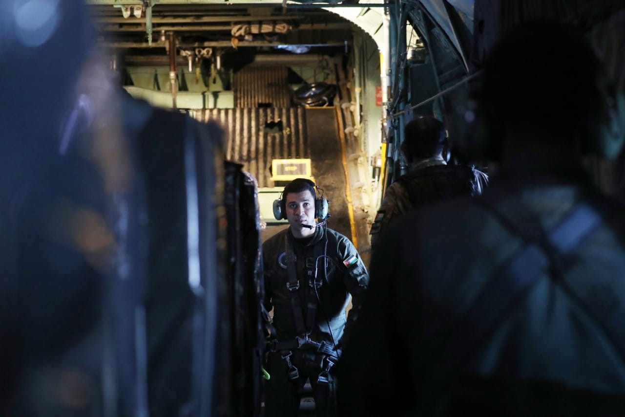 الشبلي: الإنزالات الجوية توقفت في هذه الأيام لغايات ترتيبات أخرى يجري العمل عليها