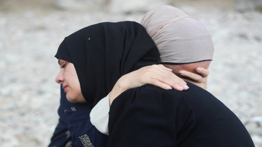 19 شهيدا جراء قصف الاحتلال مناطق في مدينة غزة 19 شهيدا جراء قصف الاحتلال مناطق في مدينة غزة