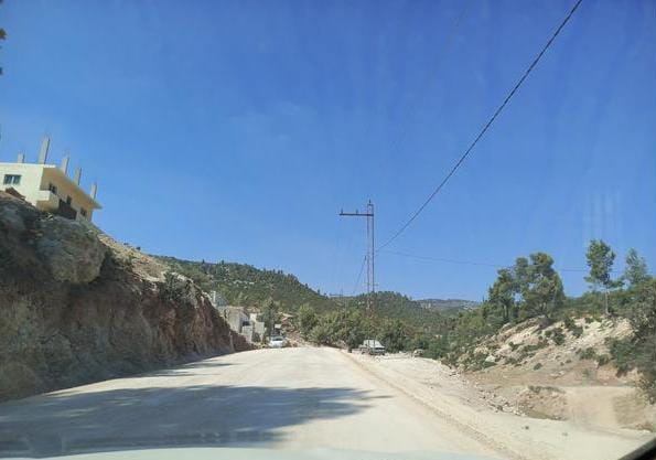 عجلون: 150 ألف دينار لتنفيذ فتح وإعادة تأهيل طريق الصفصافة – الساخنة عجلون: 150 ألف دينار لتنفيذ فتح وإعادة تأهيل طريق الصفصافة – الساخنة