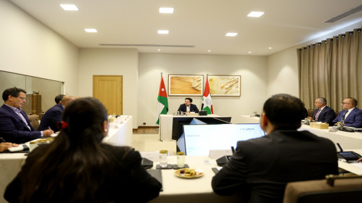 ولي العهد يوجه لبحث استخدام التكنولوجيا لمعالجة الازدحامات المرورية ولي العهد يوجه لبحث استخدام التكنولوجيا لمعالجة الازدحامات المرورية