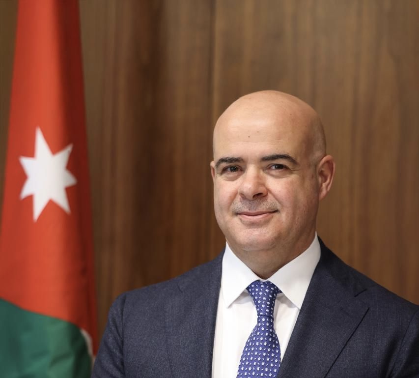 “محمَّد أشرف” الزُّعبي أميناً عامَّاً لرئاسة الوزراء “محمَّد أشرف” الزُّعبي أميناً عامَّاً لرئاسة الوزراء