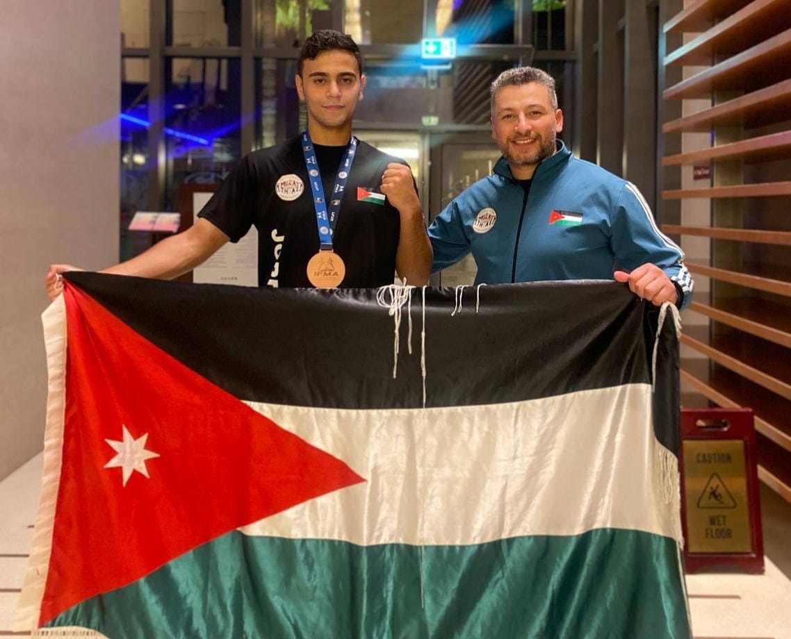 “الزعبي” يفوز بالميدالية البرونزية في بطولة العالم للشباب بالمواي تاي “الزعبي” يفوز بالميدالية البرونزية في بطولة العالم للشباب بالمواي تاي