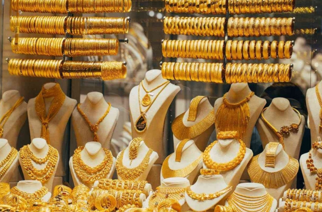 76.5 دينار سعر الذهب عيار 21 بالسوق المحلية 76.5 دينار سعر الذهب عيار 21 بالسوق المحلية