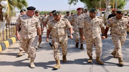 رئيس هيئة الأركان يؤكد أهمية الدور الذي تضطلع به قوات حرس الحدود في ظل التحديات الإقليمية