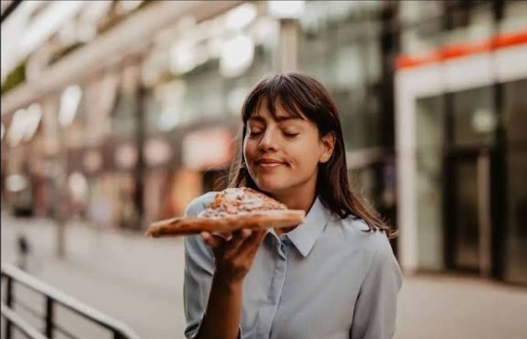 رائحة الطعام قد تساعد في التحكم بالوزن رائحة الطعام قد تساعد في التحكم بالوزن