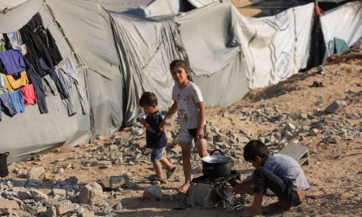 الأونروا: طفل من كل ثلاثة في غزة لم يتناول طعاما خلال 24 ساعة الأونروا: طفل من كل ثلاثة في غزة لم يتناول طعاما خلال 24 ساعة