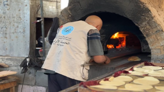 الحملة الأردنية والهيئة الخيرية الهاشمية تعيدان تفعيل المخبز الخاص في غزة الحملة الأردنية والهيئة الخيرية الهاشمية تعيدان تفعيل المخبز الخاص في غزة