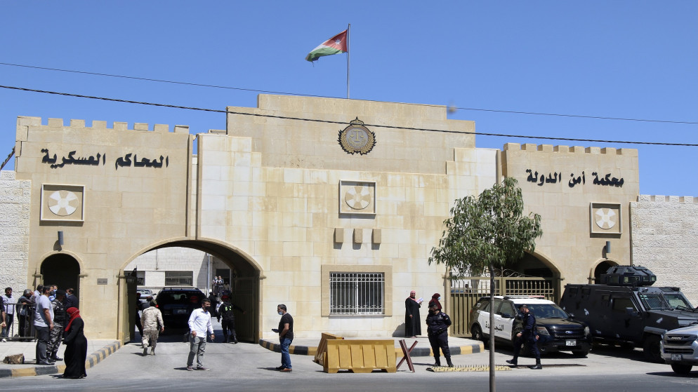 “أمن الدولة” تحيل بعضاً من قضايا “أموال الجماعة المحظورة” إلى نائب عام عمان “أمن الدولة” تحيل بعضاً من قضايا “أموال الجماعة المحظورة” إلى نائب عام عمان