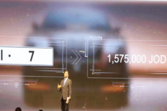 رقم 7 – 1 يُباع بمزاد الأرقام المميزة بـ1.575 مليون دينار لصالح صندوق دعم الطالب