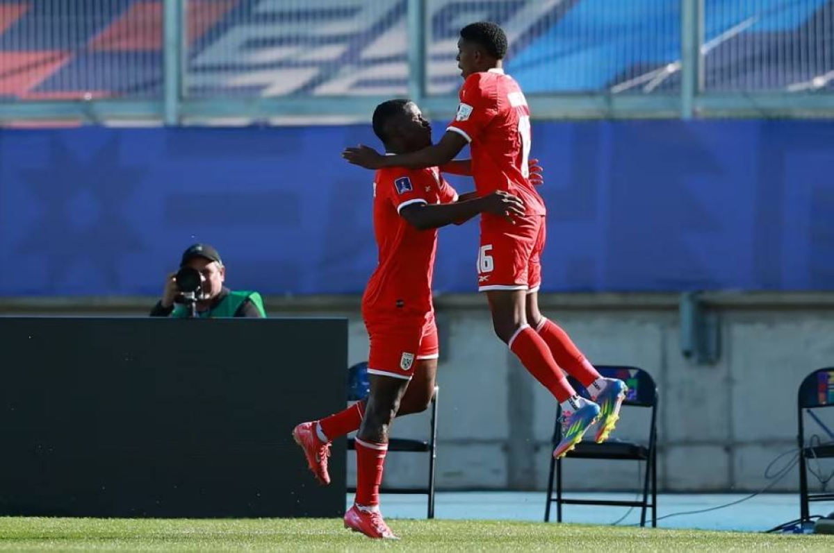 أوكرانيا تتعثر من بنما بالتعادل في مونديال الشباب أوكرانيا تتعثر من بنما بالتعادل في مونديال الشباب