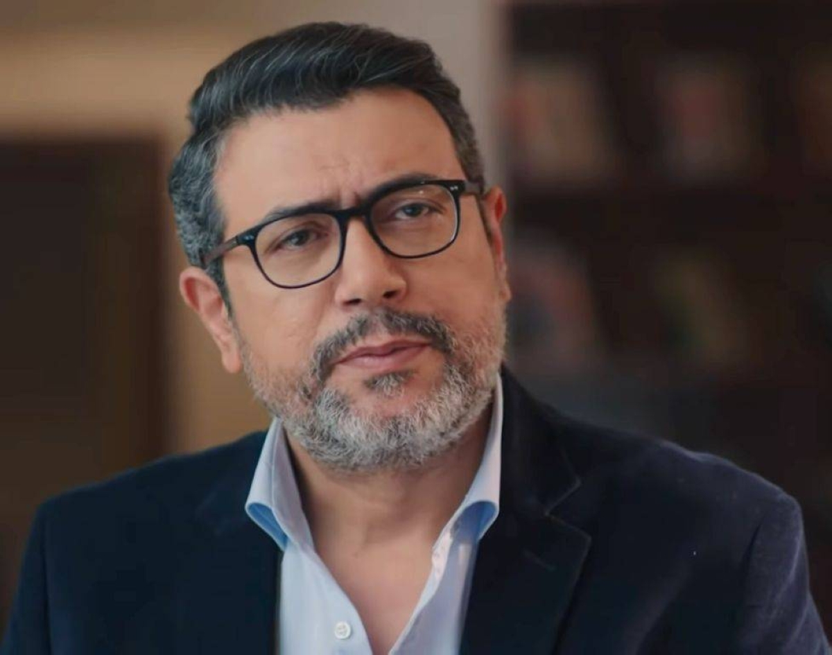 أحمد وفيق لـ «عكاظ»: السعودية تعيش طفرة شاملة ونهضة ثقافية جديدة أحمد وفيق لـ «عكاظ»: السعودية تعيش طفرة شاملة ونهضة ثقافية جديدة