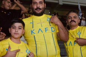 رجال ونساء وأطفال استقبلوا «فارس نجد» في بغداد