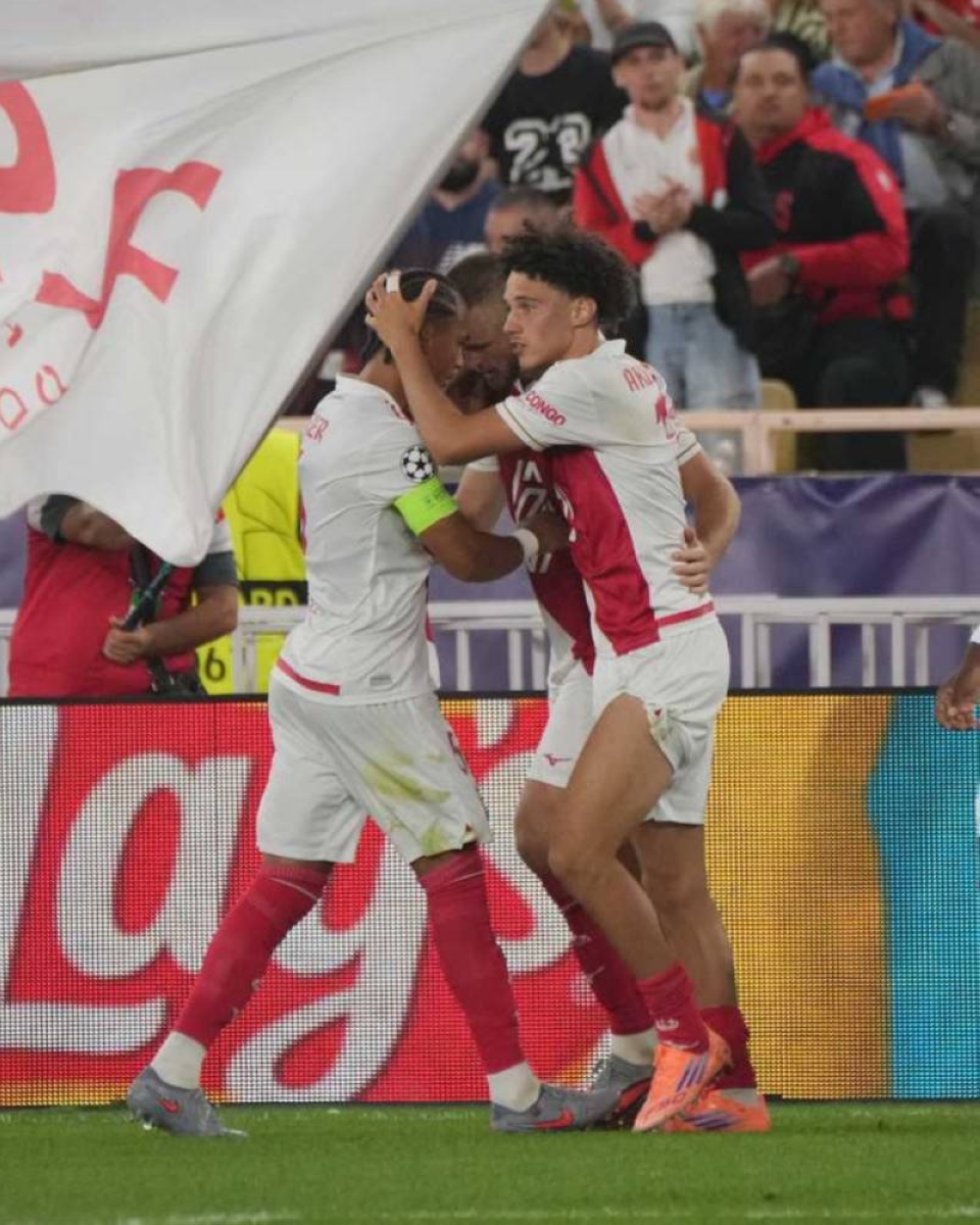 بـ«القاتل».. موناكو يدرك التعادل مع ضيفه السيتي في «أبطال أوروبا» بـ«القاتل».. موناكو يدرك التعادل مع ضيفه السيتي في «أبطال أوروبا»