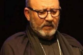 وعكة صحية مفاجئة للفنان السوري زيناتي قدسية تنقله إلى المستشفى