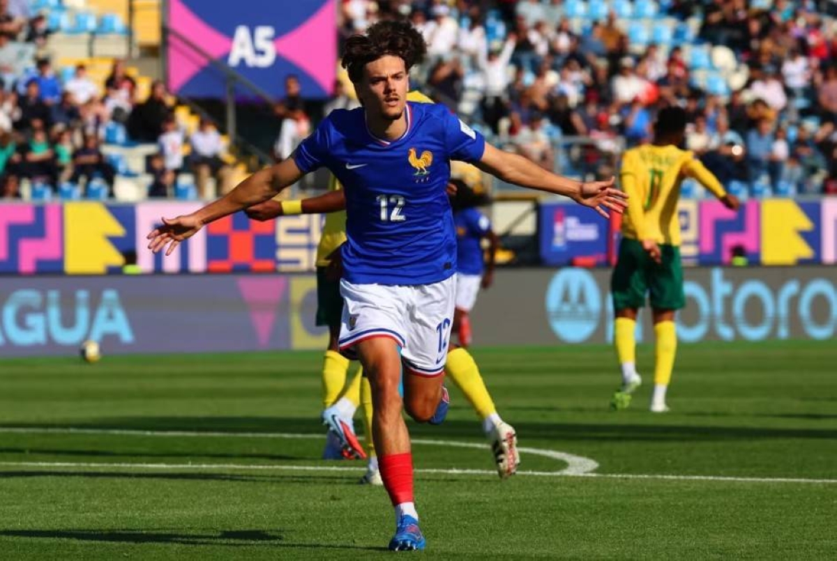 صراع الصدارة في «الخامسة والسادسة» وجنوب أفريقيا في لقاء سهل بمونديال تشيلي صراع الصدارة في «الخامسة والسادسة» وجنوب أفريقيا في لقاء سهل بمونديال تشيلي