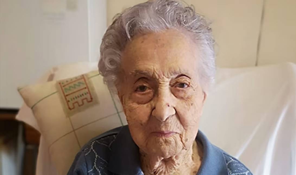 من الزبادي إلى الجينات.. كيف عاشت أكبر معمرة حتى 117 عاماً؟ من الزبادي إلى الجينات.. كيف عاشت أكبر معمرة حتى 117 عاماً؟