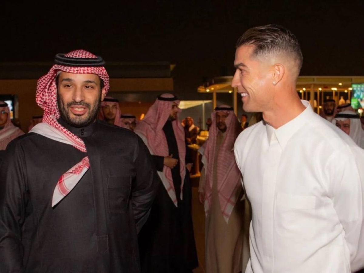 رؤية 2030 تجذب رؤوس الأموال العالمية.. «كريستيانو».. نموذج حي للاستثمار الأجنبي رؤية 2030 تجذب رؤوس الأموال العالمية.. «كريستيانو».. نموذج حي للاستثمار الأجنبي