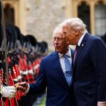 سيف أيزنهاور يُشعل أزمة.. إقالة مسؤول أمريكي بعد رفض هدية ترمب للملك تشارلز