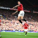 مانشستر يونايتد يتنفس الصعداء بنقاط ليدز يونايتد