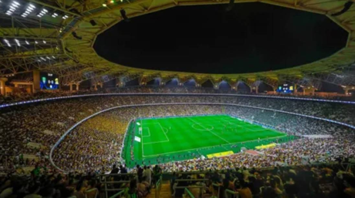 «الدوري السعودي».. يعيد صياغة كرة القدم.. العالمية «الدوري السعودي».. يعيد صياغة كرة القدم.. العالمية