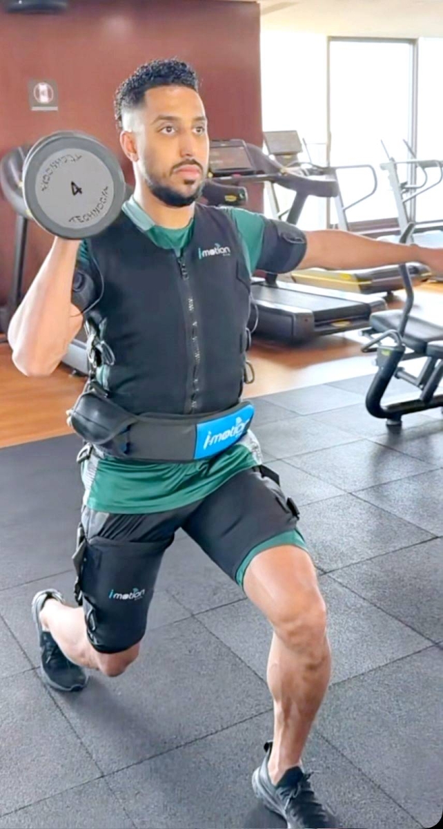 "عين " سالم الدوسري على كأس العالم والأفضلية الآسيوية