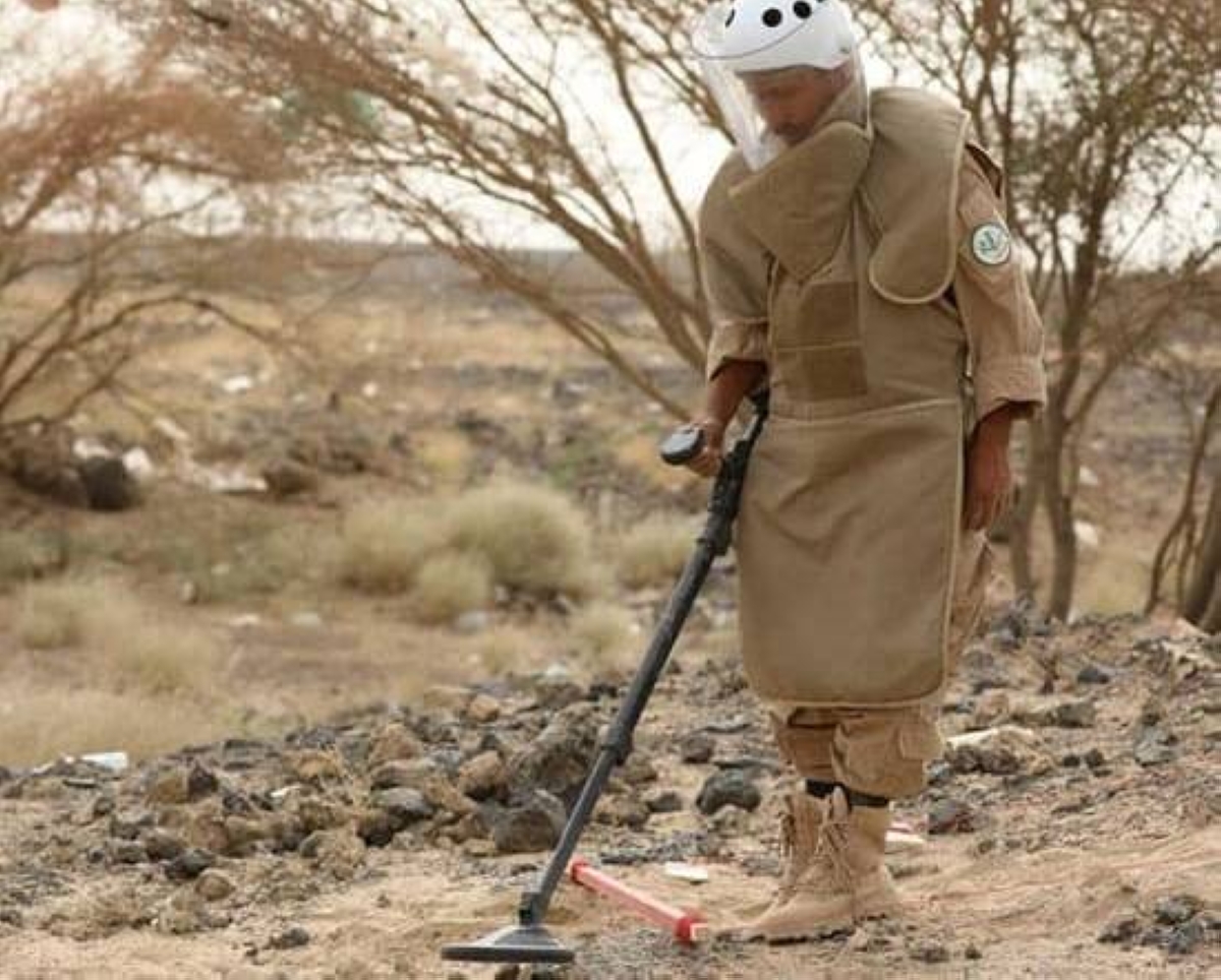 «مسام» السعودي ينتزع 1319 لغماً في أسبوع