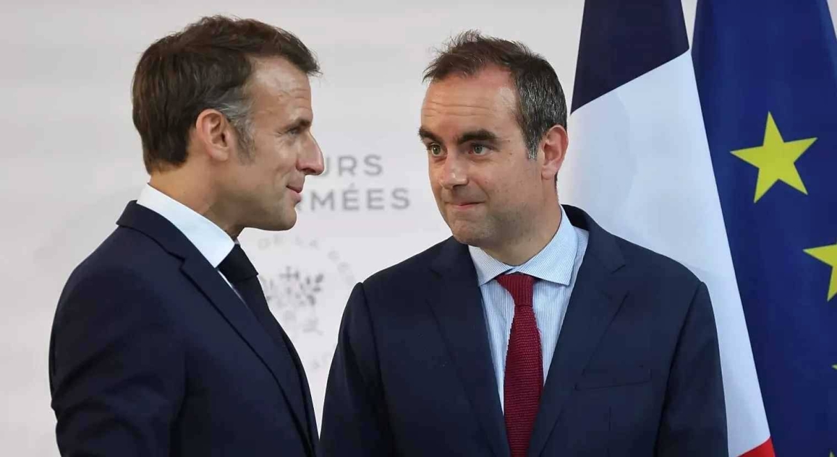 ماكرون يعلن تشكيلة الحكومة الفرنسية ماكرون يعلن تشكيلة الحكومة الفرنسية