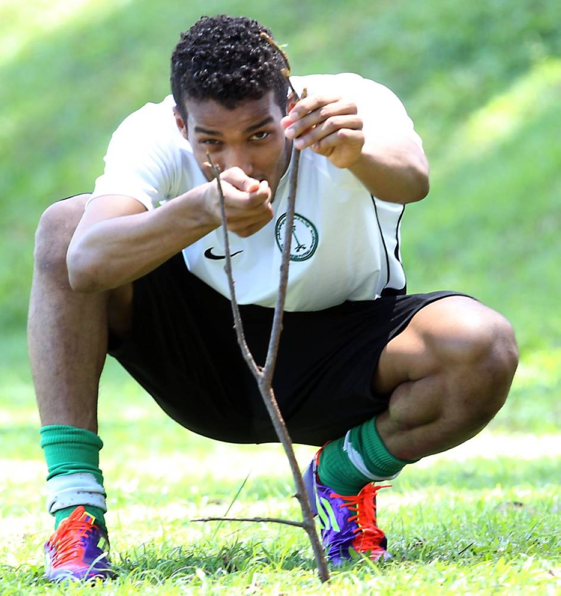 نايف هزازي لـ«عكاظ»: متفائل بانتصار الأخضر على إندونيسيا