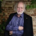 المجري «أسلو كراسنا» يظفر بنوبل الآداب لقوّة فنه