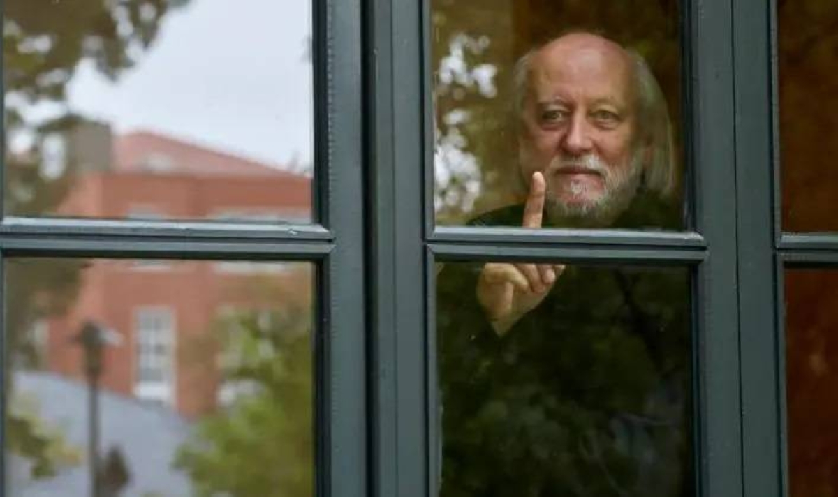 من هو «لاسلو كراسناهوركاي» الفائز بجائزة نوبل للآداب 2025؟ من هو «لاسلو كراسناهوركاي» الفائز بجائزة نوبل للآداب 2025؟