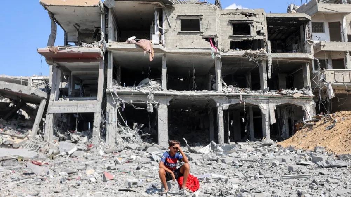 مع بدء انسحاب الاحتلال.. منازل مدمّرة تستقبل النازحين في غزة